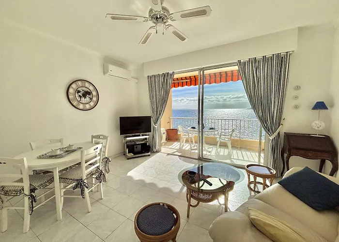 Corse Azur Pieds Dans L'eau Apartment *