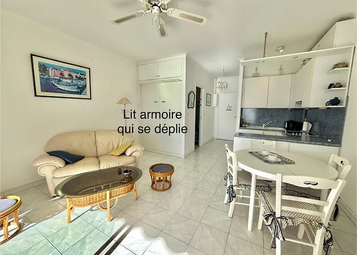 Corse Azur Pieds Dans L'eau